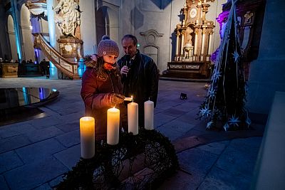 Angel Advent on the castle hill