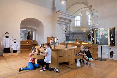 Rodinný výlet do Litomyšle: Nejlepší tipy na interaktivní výstavy, herny a venkovní zábavu