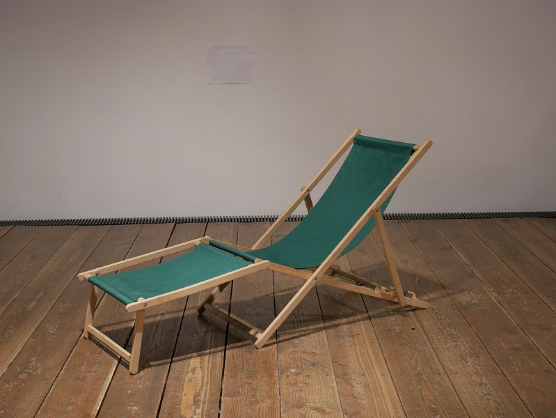 Green deckchair