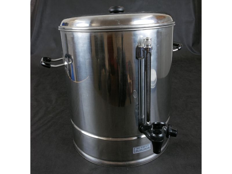 Stainless steel water boiler